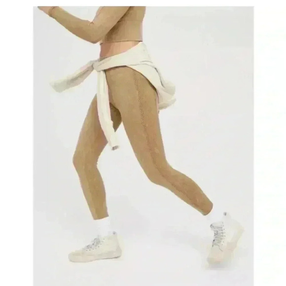 Aerie Offline Ribbed Seamless Leggings Tan 7/8 Length High Rise Size Small - Picture 1 of 6